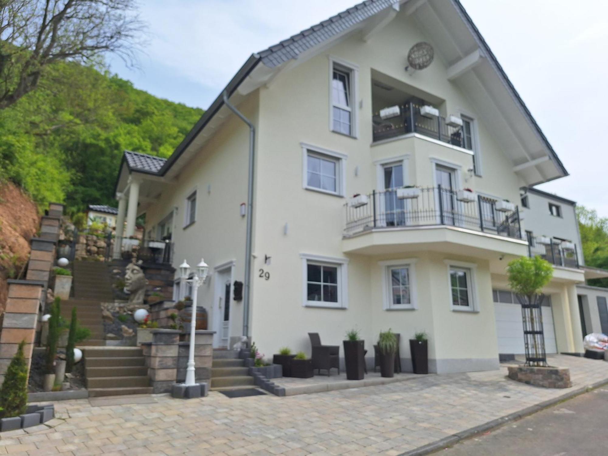Moselburgblick Appartement Burgen  Buitenkant foto